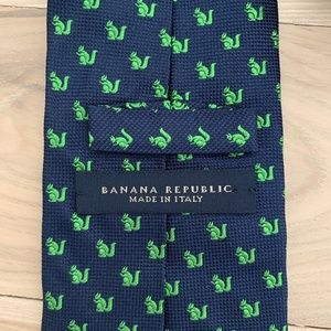Banana Republic Squirrel Tie